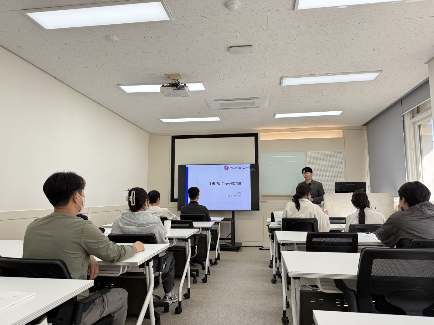 [2025.05.08.~11.24.] 우리대학 ‘동물용의약품 생산밸리’ 비교과과정 운영 1번째 첨부파일 이미지