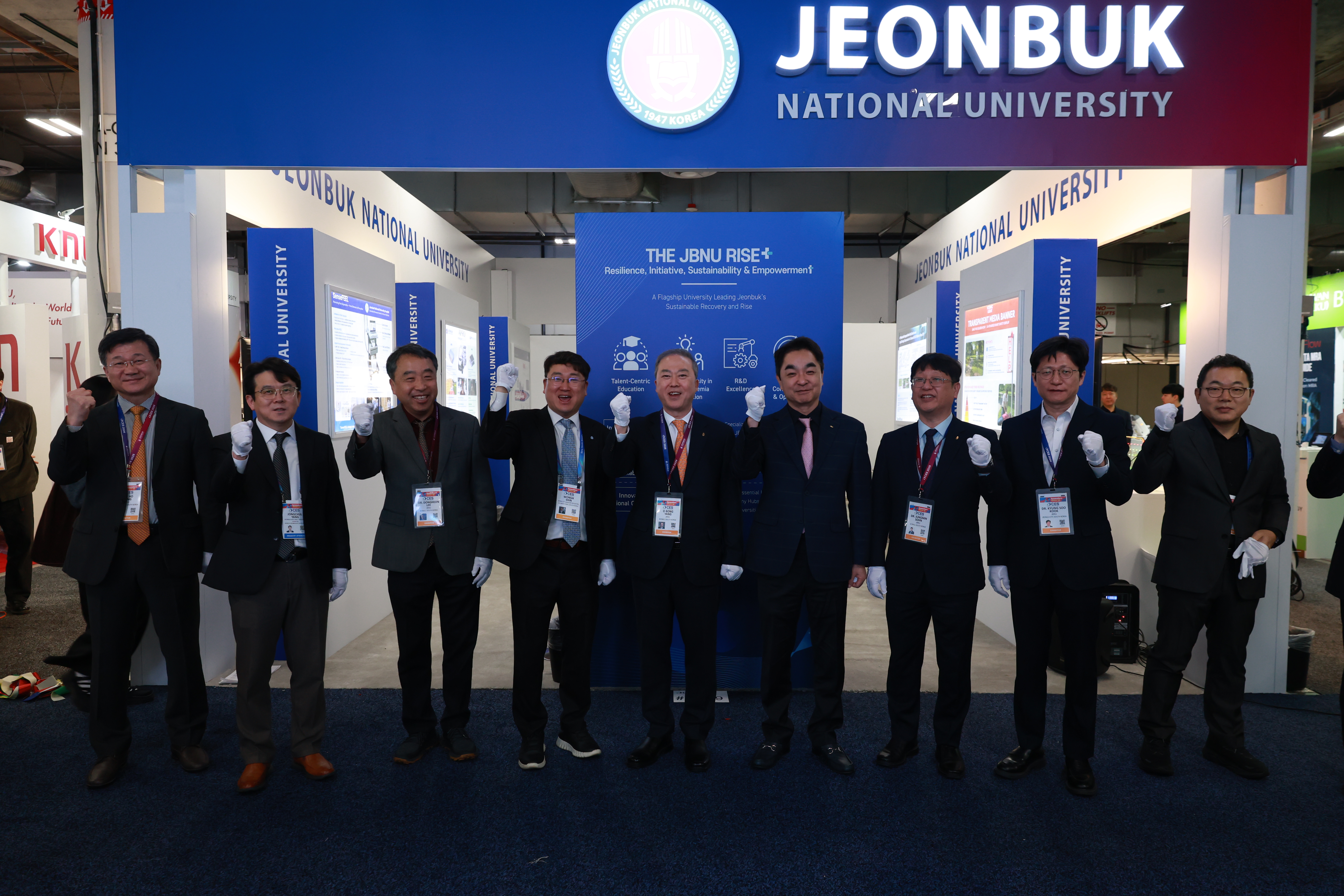 [2026.01.06.~09.] “지역에서 세계로”…우리대학, CES 2026서 우수기술 공개 1번째 첨부파일 이미지